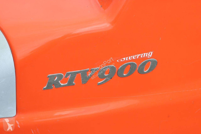 Outils du sol animés Kubota RTV900