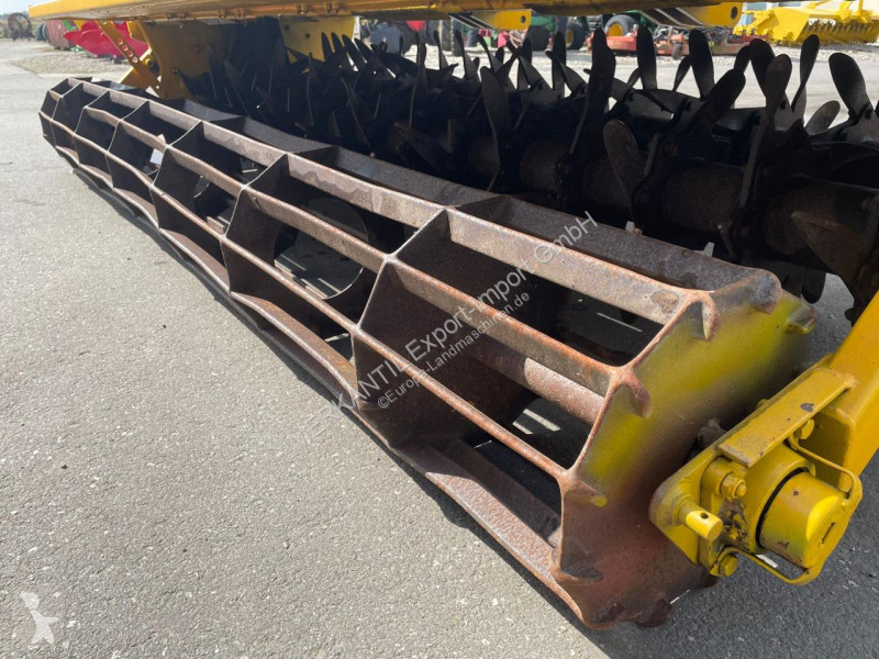Rörliga markverktyg Bomford  Dyna Drive 3000