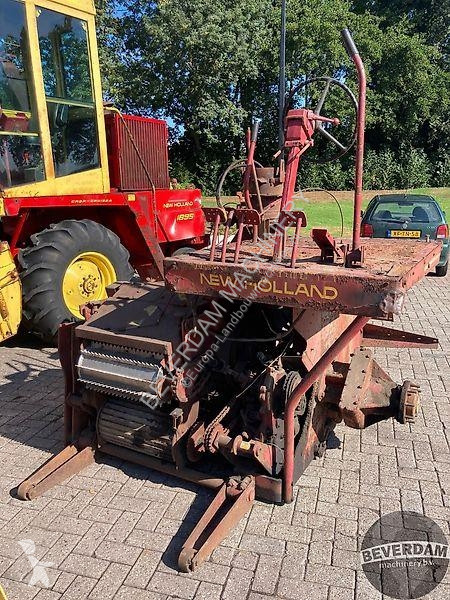 Pohyblivé zemní nástroje New Holland 1895