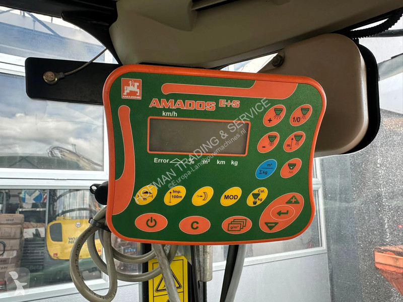 Lantbrukstraktor John Deere 3720