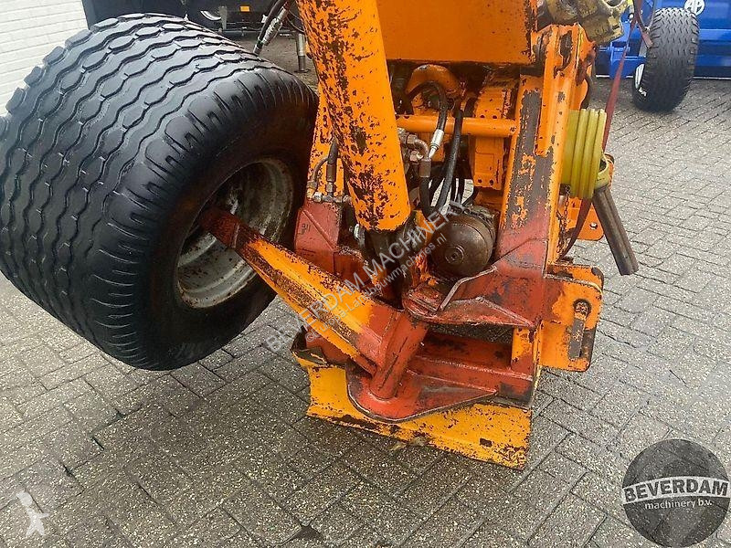 Bevægelige jordbearbejdningsredskaber  HK-100...