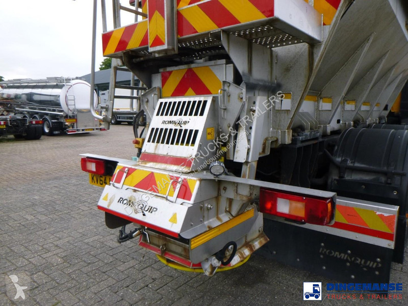 شاحنة Volvo FE 330 6x4 RHD gritter / salt spreader