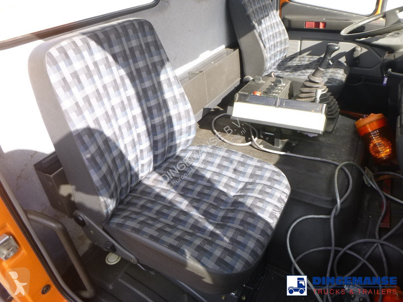 Aangedreven grondwerktuigen  SK 2031 4x4x4...