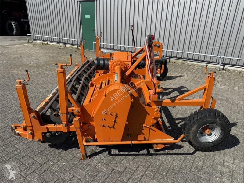 Struik 4RF 310 F Frontfrees Power harrow