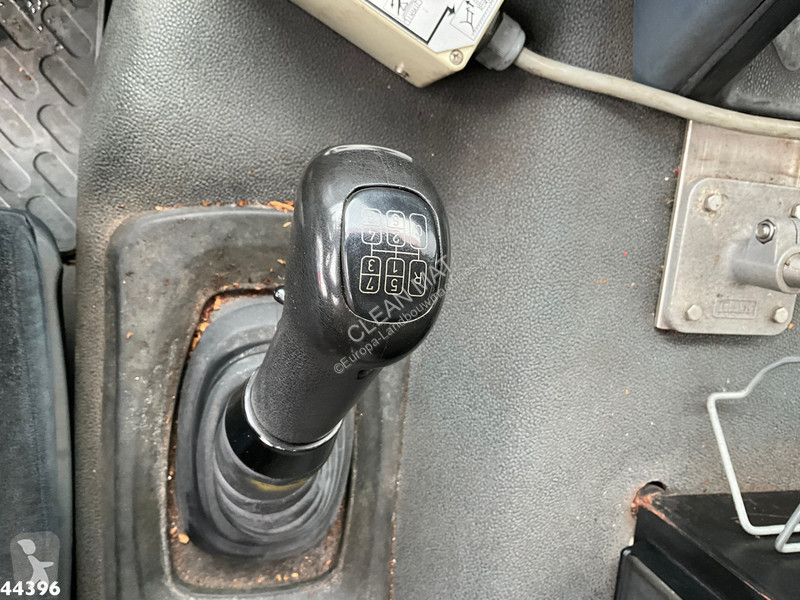 Aangedreven grondwerktuigen DAF FAG CF 250...