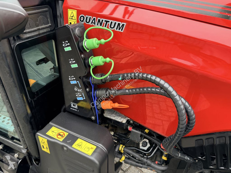 Outils du sol animés Case Quantum 110N Stage V...