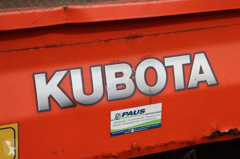 Aperos accionados para trabajo del suelo Kubota...
