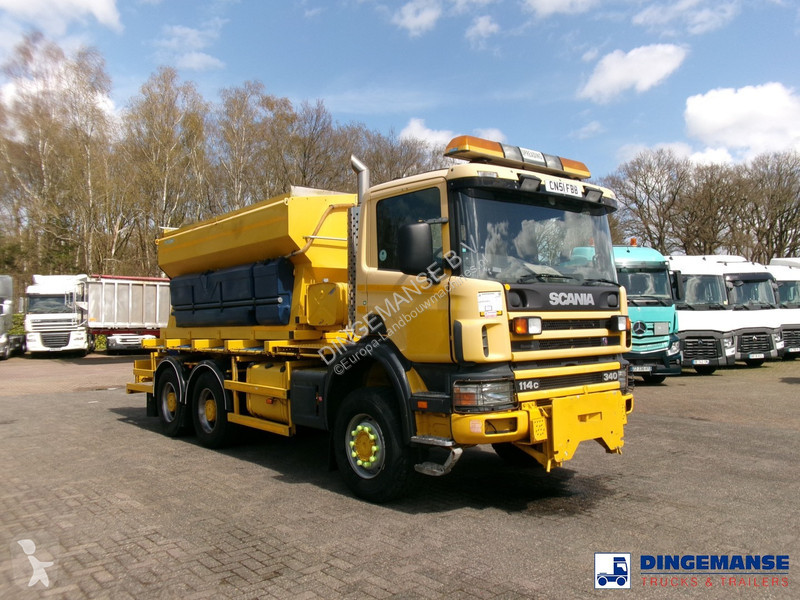 Aangedreven grondwerktuigen  P114-340 CB 6X6...