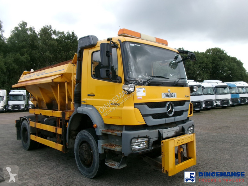 Aangedreven grondwerktuigen  Axor 1824 4x4 RHD...