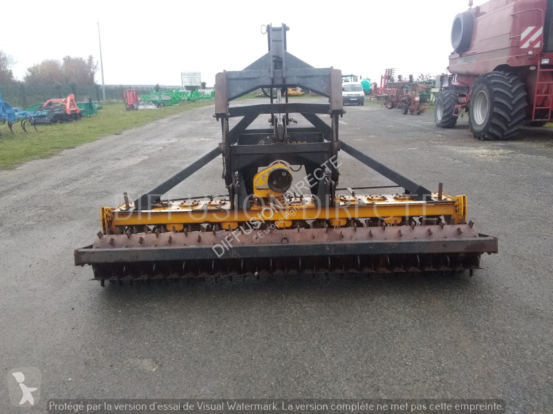 Agram HERSE ROTATIVE RA 3000 Power harrow