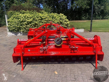 Power harrow