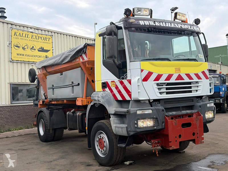 آلة لصيانة الطرق Iveco Eurotrakker AD190T31W -...
