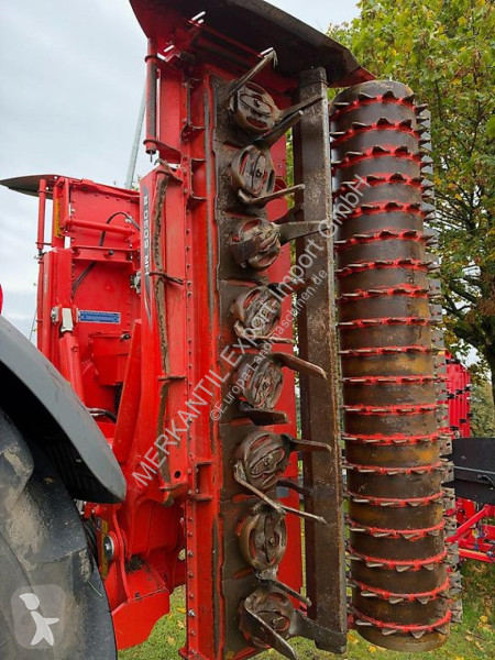 Aangedreven grondwerktuigen Kuhn  HR 5030R