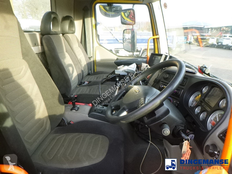 Outils du sol animés DAF 55220 4x2 RHD gritter...