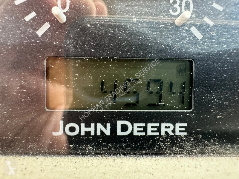 Lantbrukstraktor John Deere 3720