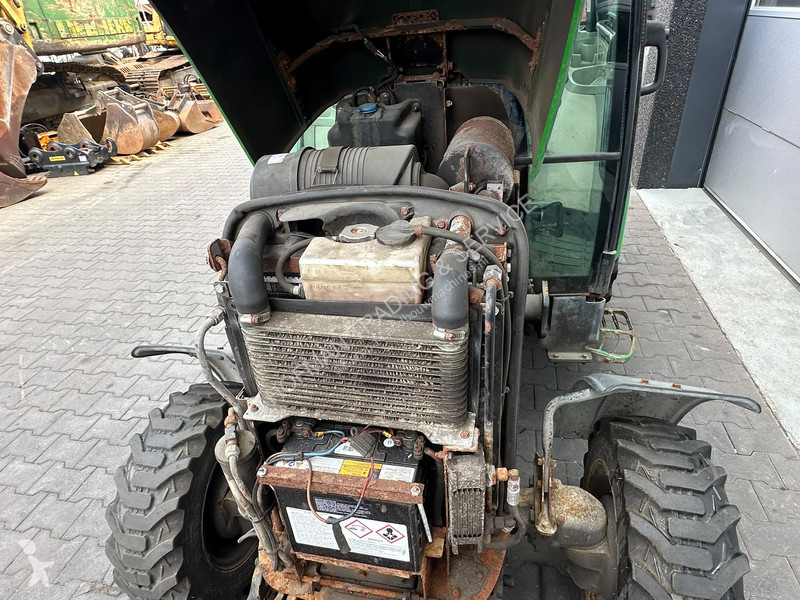 Lantbrukstraktor John Deere 3720