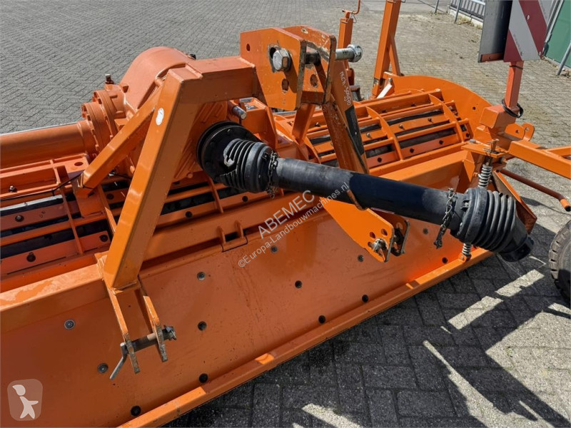 Struik 4RF 310 F Frontfrees Power harrow