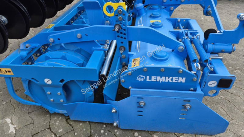 Aperos accionados para trabajo del suelo Lemken...