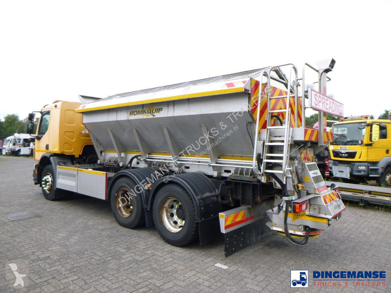 شاحنة Volvo FE 330 6x4 RHD gritter / salt spreader