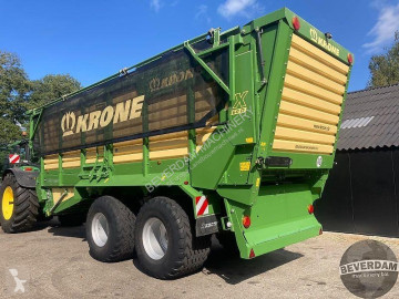 Aperos accionados para trabajo del suelo Krone TX460D