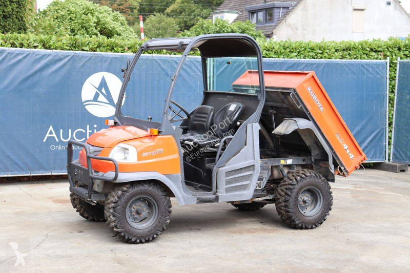 Outils du sol animés Kubota RTV900