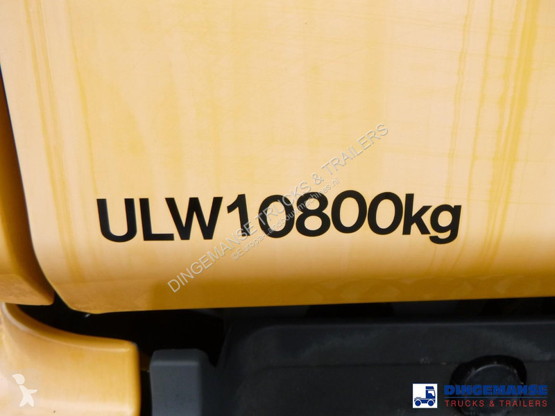 شاحنة Volvo FE 330 6x4 RHD gritter / salt spreader