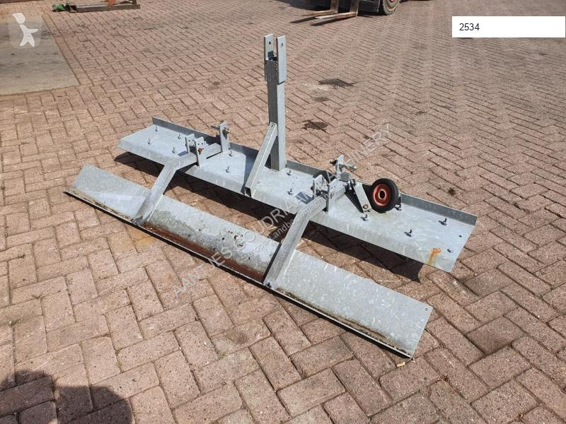 Attrezzi azionati  Manegevlakker 2000mm