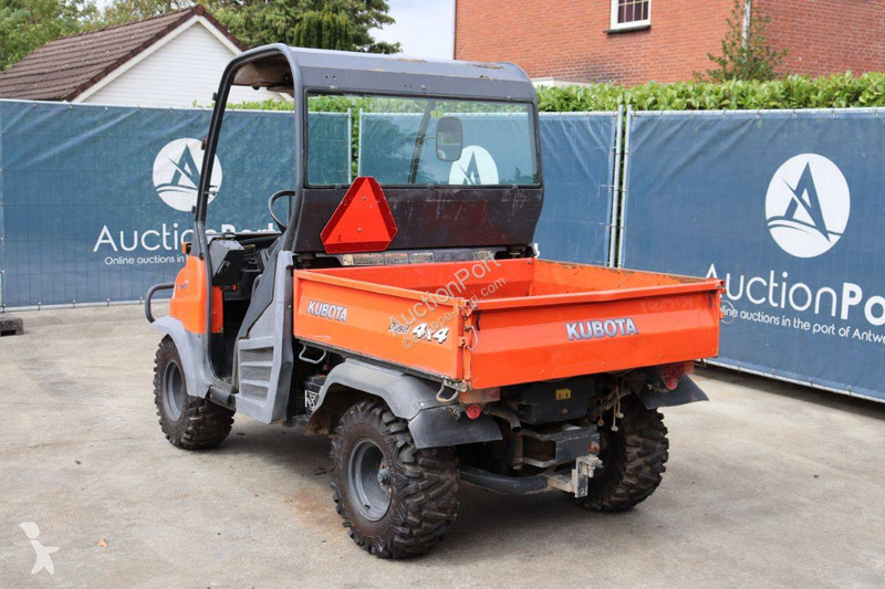 Outils du sol animés Kubota RTV900
