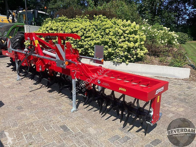 Evers PINTO 600 grasland beluchter Power harrow
