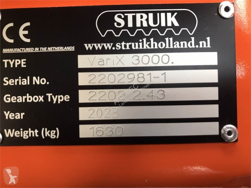 Aperos accionados para trabajo del suelo Struik...