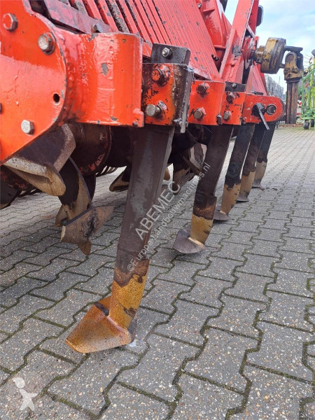 Bevægelige jordbearbejdningsredskaber  Spitmachine