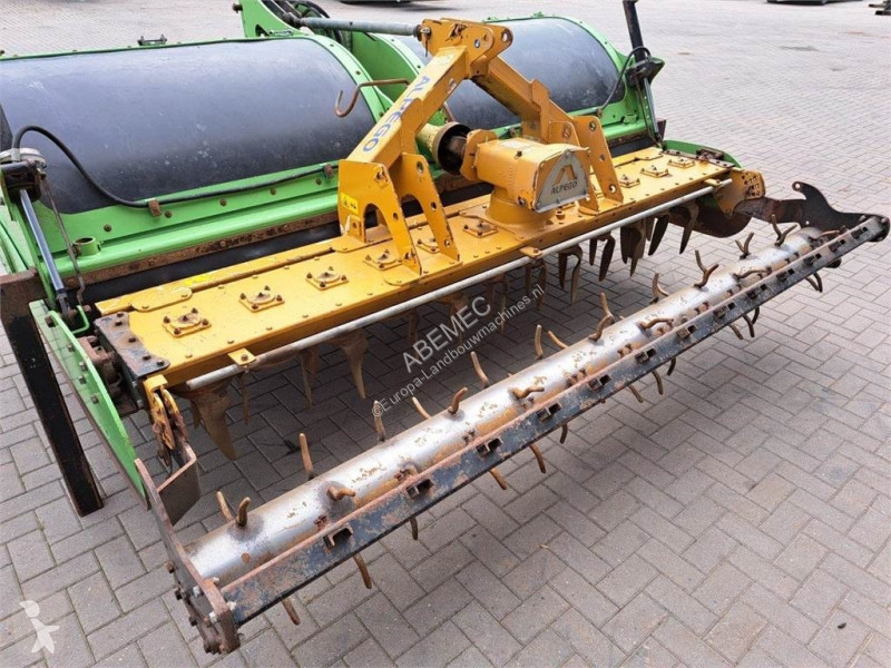 أدوات تربة متحركة  Farmtec spitmachine + Alpego...