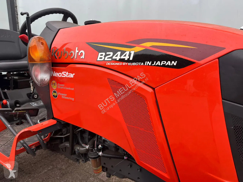 Outils du sol animés Kubota B 2241