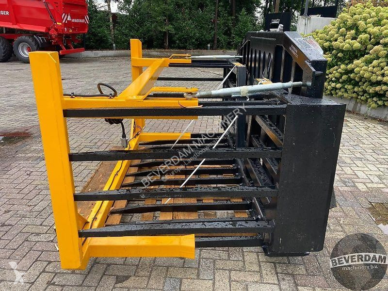 Pohyblivé zemní nástroje JCB Agri grasvork /...