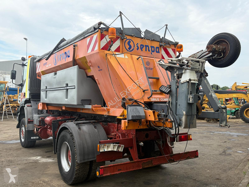 آلة لصيانة الطرق Iveco Eurotrakker AD190T31W -...