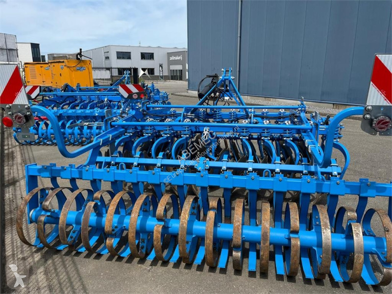 Ferramentas do solo animados Lemken Rubin...