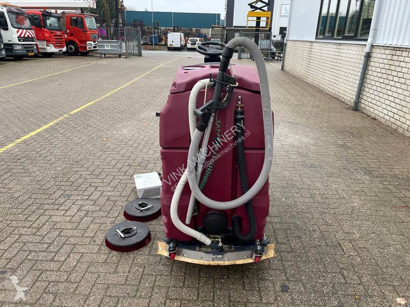 Gemeentevoertuig Minuteman Powerboss SC2832E