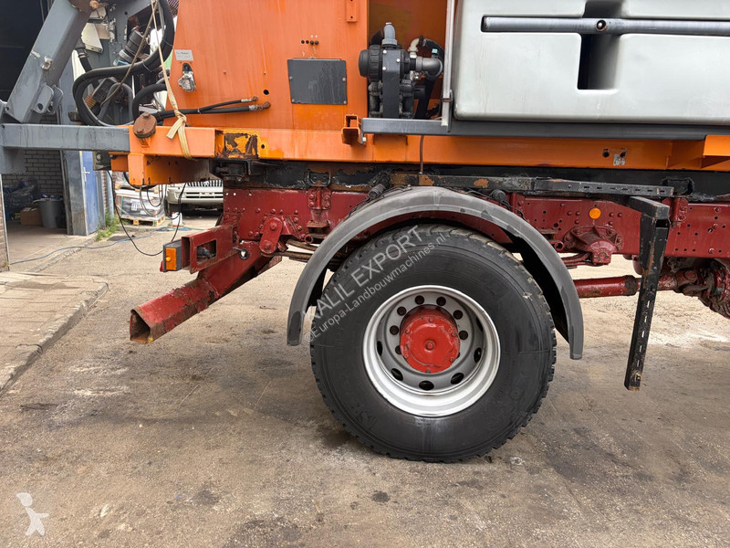 آلة لصيانة الطرق Iveco Eurotrakker AD190T31W -...