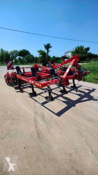 Pohyblivé zemní nástroje Horsch TERRANO 3 FX