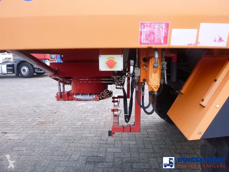 Aangedreven grondwerktuigen  SK 2031 4x4x4...