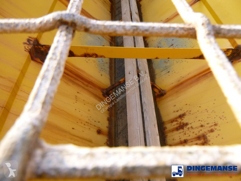 Aangedreven grondwerktuigen  P114-340 CB 6X6...