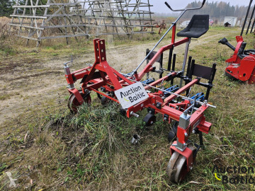 Grassland harrow