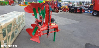 Agro-Masz POM 3 Arado de vertedera usado