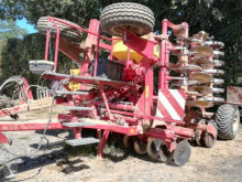 Aperos no accionados para trabajo del suelo Arado usado Horsch