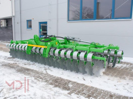 MD Landmaschinen Tarlóhántó eke Bomet Kurzscheibeneggen hydraulisch klappbar / 4m-6m /