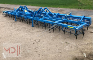 Aperos no accionados para trabajo del suelo Grada rígida MD Landmaschinen AS Strohstriegel 5,5m-7,7m