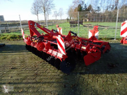 Aperos no accionados para trabajo del suelo Kverneland QUALIDISC FARMER 3000 Arado usado