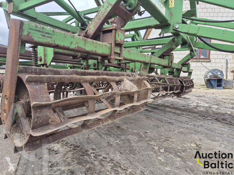 أدوات تربة غير متحركة  Field Cultivator