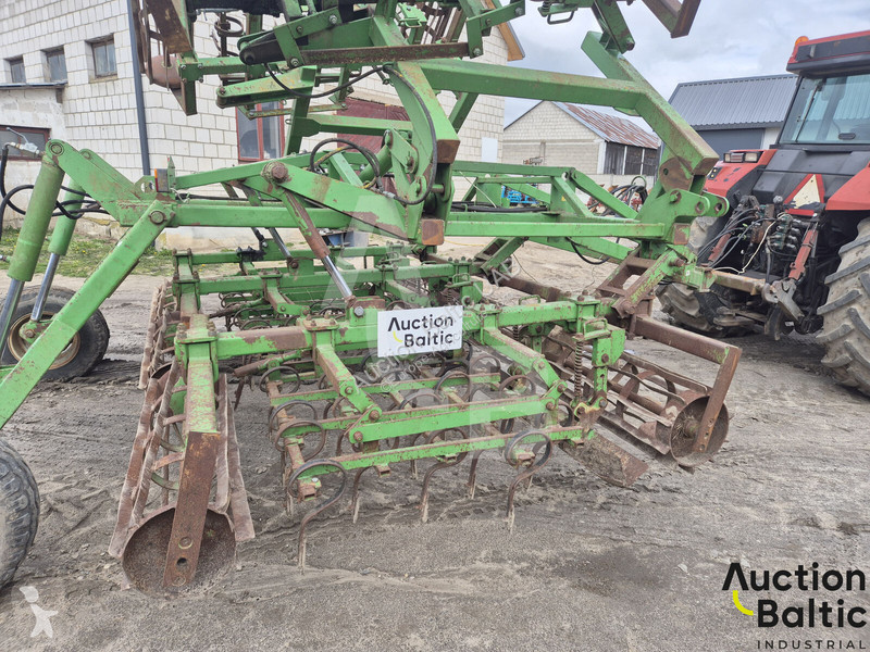 أدوات تربة غير متحركة  Field Cultivator
