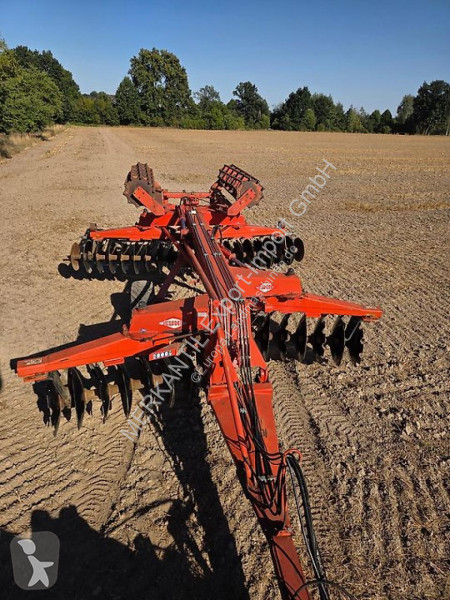 Niet aangedreven grondwerktuigen Kuhn XM36/660